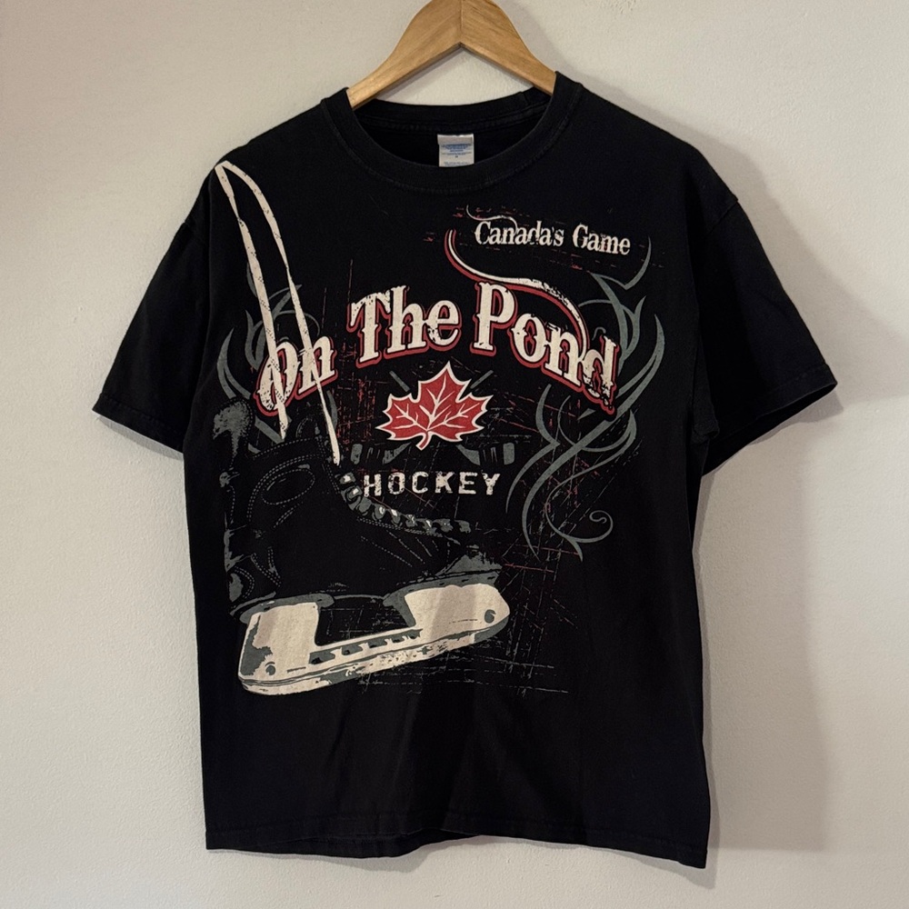 Vintage Hockey T-Shirt Canada's Game / Medium / Y2K